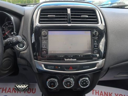 Used 2017 Mitsubishi Outlander Sport AWD image 32