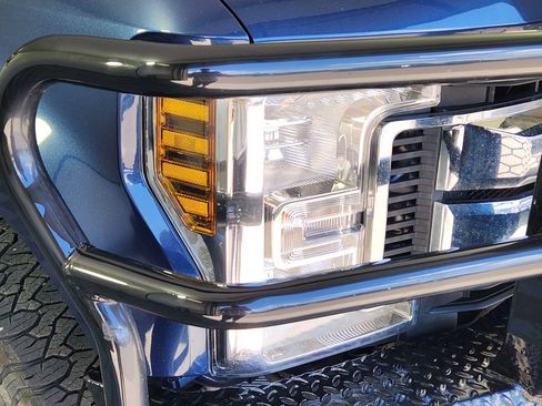 Used 2019 Ford F250 XL w/ STX Appearance Package AWD/4WD image 10