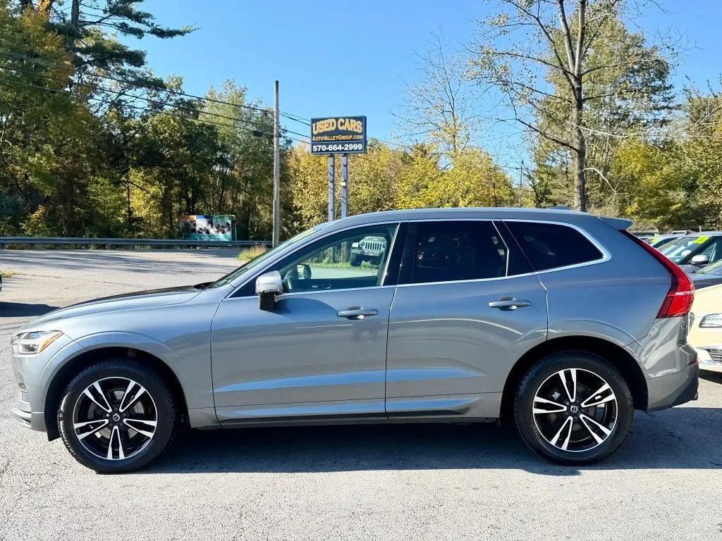 Used 2020 Volvo XC60 T5 Momentum w/ Protection Package Premier AWD/4WD image 5