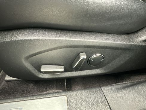Used 2017 Ford Fusion Titanium AWD/4WD image 14