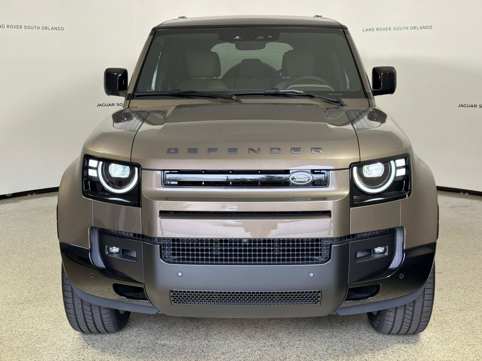 New 2026 Land Rover Defender 110 X-Dynamic SE AWD/4WD image 8