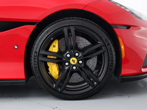 Certified 2023 Ferrari Portofino M image 40