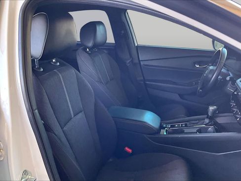 Used 2023 Honda Accord Sport image 9