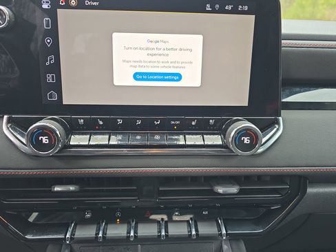 Used 2023 Chevrolet Colorado Z71 w/ Z71 Convenience Package 2 image 23