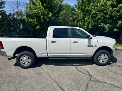 Used 2017 RAM 2500 SLT AWD/4WD image 2