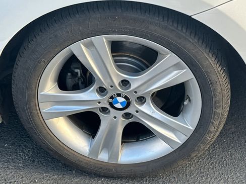 Used 2012 BMW 128i Coupe image 17