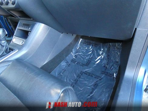 Used 2017 Volkswagen Tiguan SEL FWD image 33