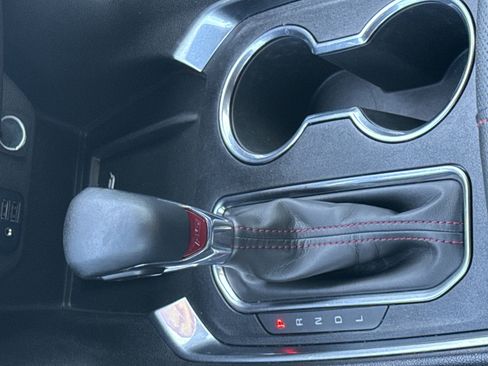 Certified 2023 Chevrolet Traverse RS image 26