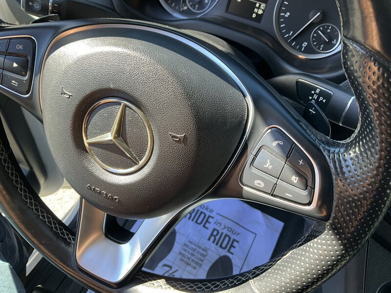 Used 2020 Mercedes-Benz Metris image 18