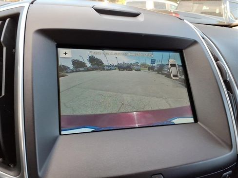 Used 2017 Ford Edge Titanium w/ Equipment Group 301A image 20