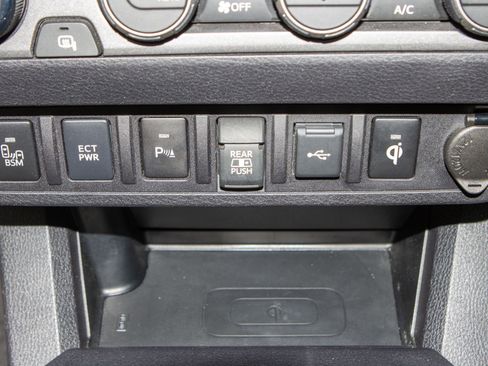 Used 2023 Toyota Tacoma TRD Sport w/ Advanced Technology Package image 24