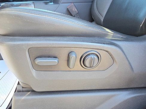 Used 2022 Chevrolet Silverado 2500 LTZ w/ LTZ Plus Package image 41