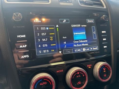 Used 2018 Subaru Forester 2.5i Touring image 18