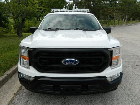 Used 2022 Ford F150 XL RWD image 2