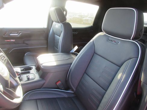 New 2026 GMC Sierra 1500 AT4X image 15