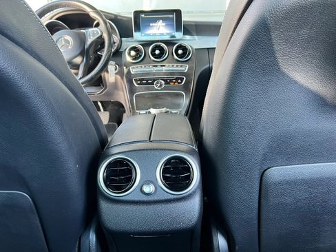 Used 2018 Mercedes-Benz C 300 Sedan image 13