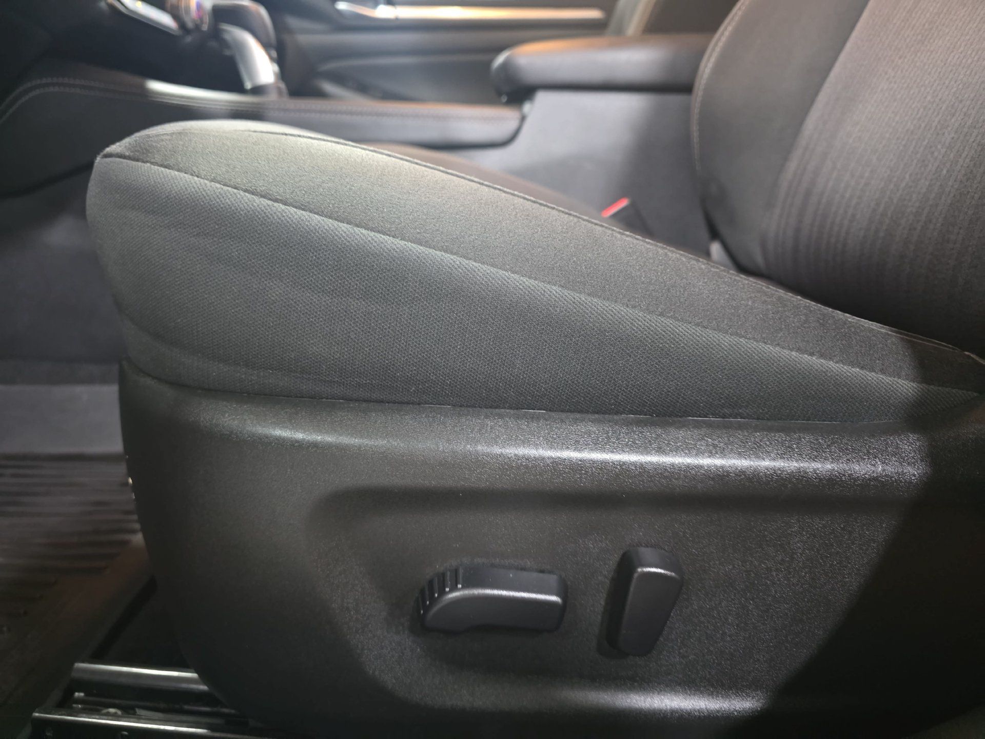 Used 2023 Nissan Altima 2.5 SV AWD/4WD image 28