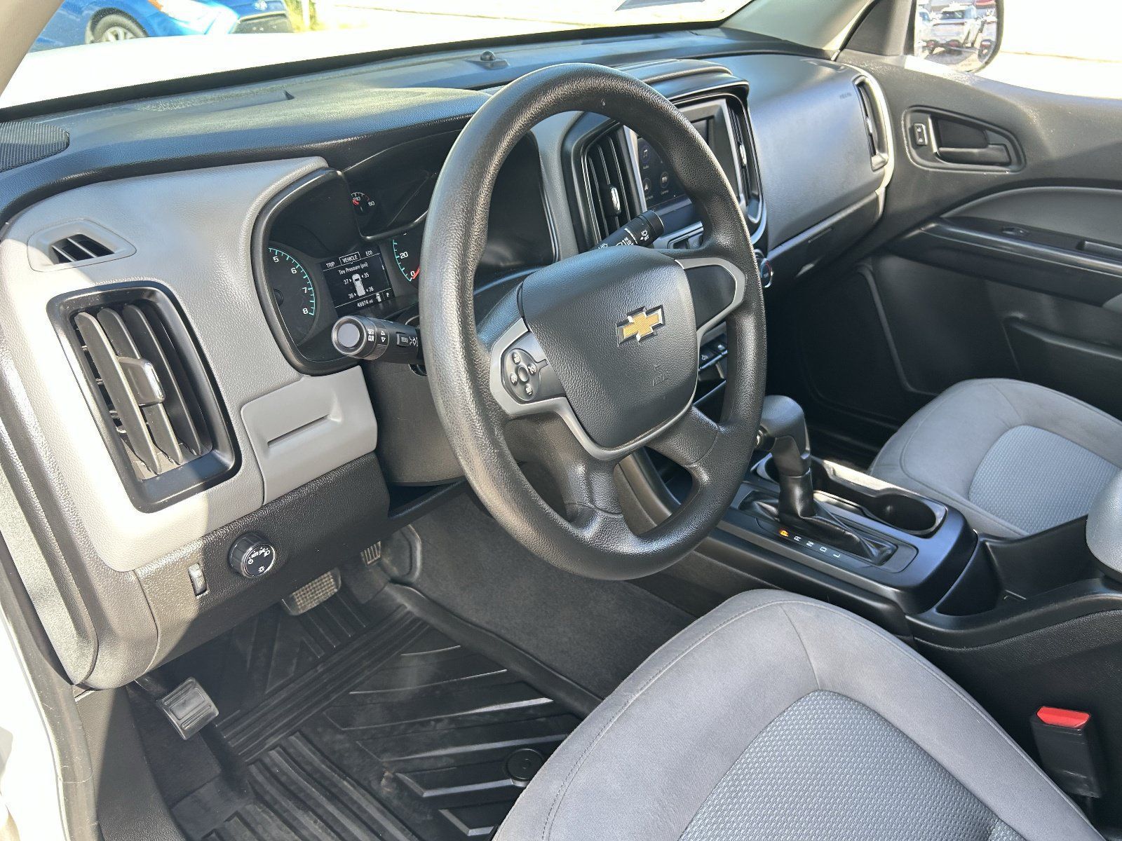 Used 2020 Chevrolet Colorado W/T w/ WT Convenience Package RWD image 19