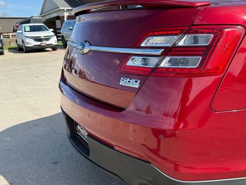 Used 2018 Ford Taurus SHO w/ Driver Assist Package image 17