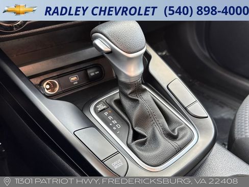 Used 2025 Kia Soul LX w/ LX Technology Package image 11