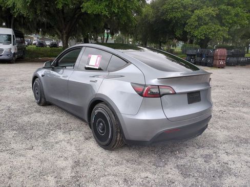 Used 2024 Tesla Model Y Performance AWD/4WD image 8