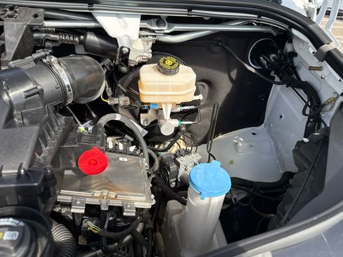 Certified 2025 Mercedes-Benz Sprinter 2500 image 32