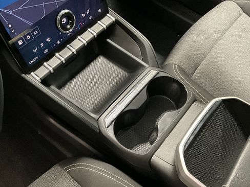 Used 2025 GMC Terrain Elevation image 17