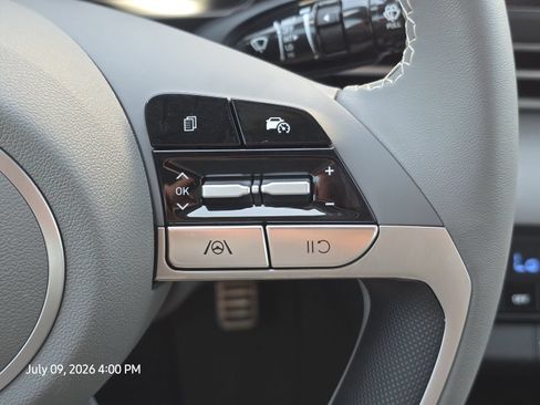Certified 2026 Hyundai Elantra Sport FWD image 26