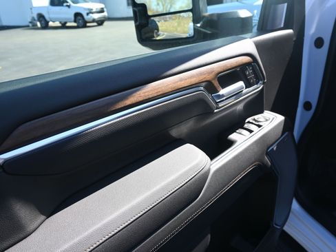 New 2026 Chevrolet Silverado 3500 High Country w/ High Country Premium Package AWD/4WD image 30