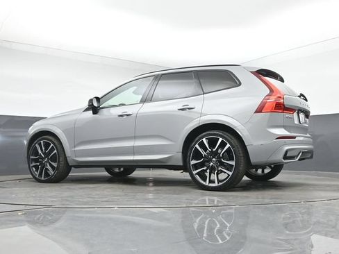 Used 2024 Volvo XC60 B5 Ultimate w/ Protection Package Premier AWD/4WD image 42