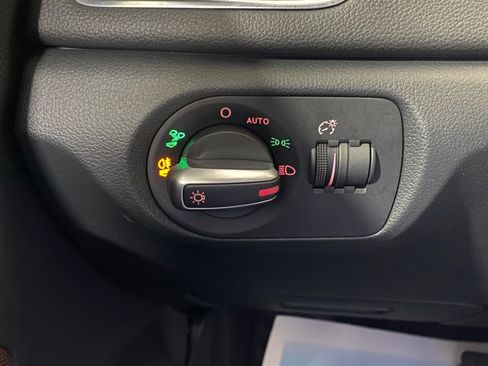 Used 2017 Audi Q3 2.0T Premium image 20