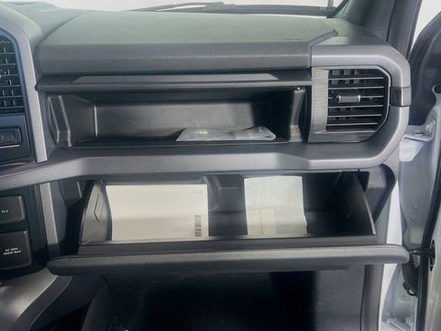 Used 2025 Ford F150 XLT w/ Equipment Group 302A MID image 31