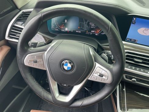 Used 2019 BMW X7 xDrive50i w/ Premium Package AWD/4WD image 18