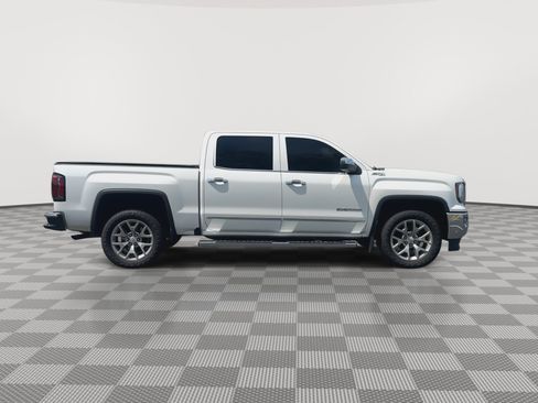 Used 2018 GMC Sierra 1500 SLT w/ SLT Premium Package AWD/4WD image 9