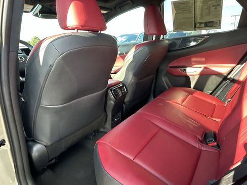 Used 2024 Lexus NX 250 FWD image 35