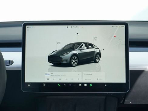 Used 2023 Tesla Model Y 2WD image 39