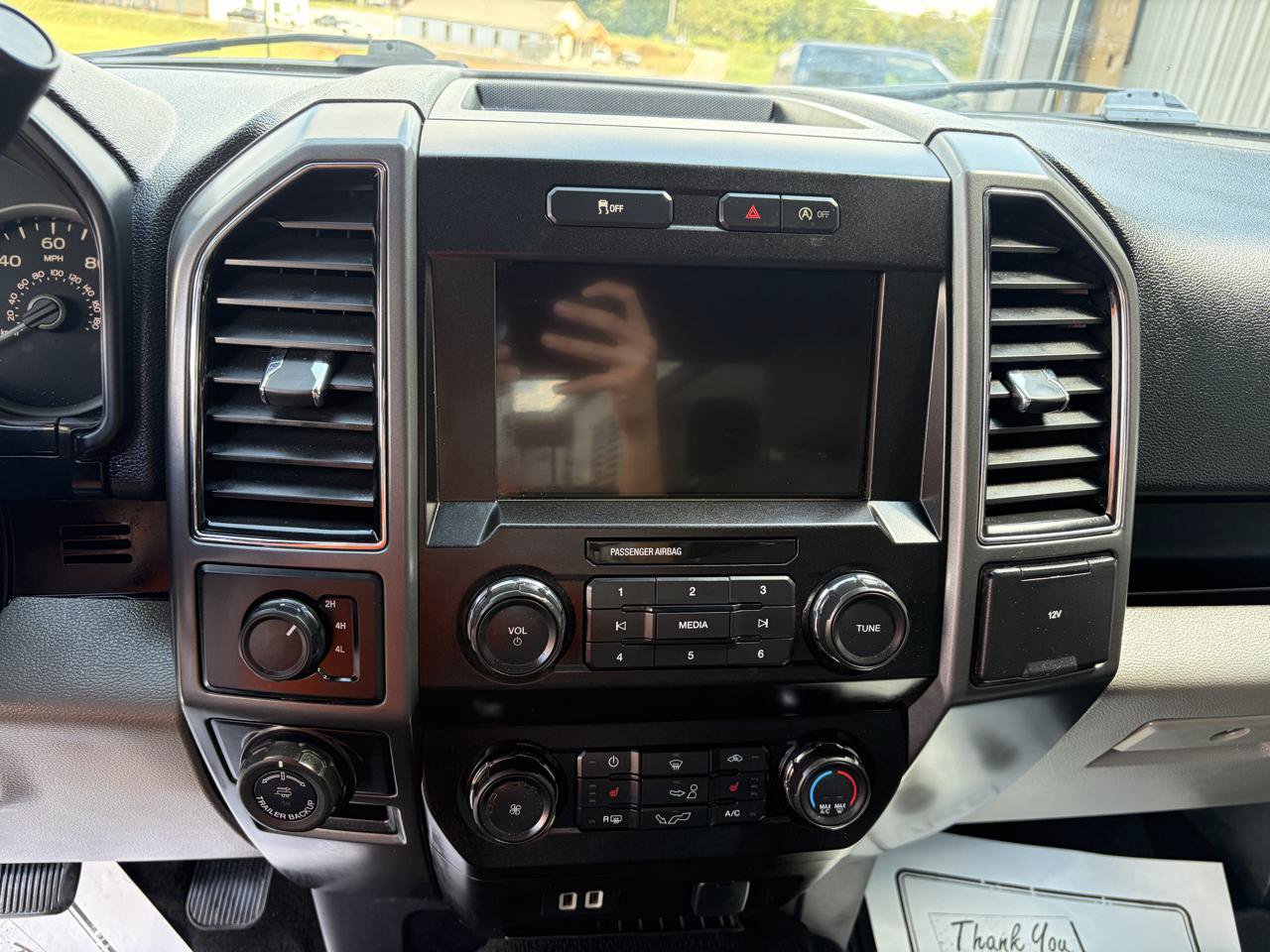 Used 2020 Ford F150 XLT w/ Equipment Group 302A Luxury AWD/4WD image 11