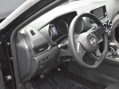 New 2025 Nissan Sentra S image 7