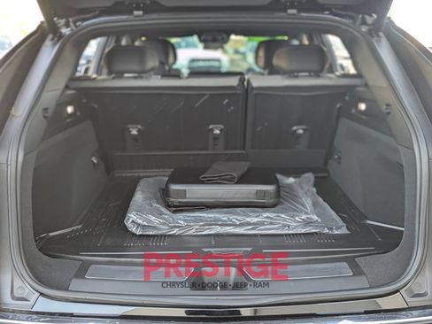Used 2024 Cadillac Lyriq Tech w/ LPO, Floor Liner Package RWD image 10