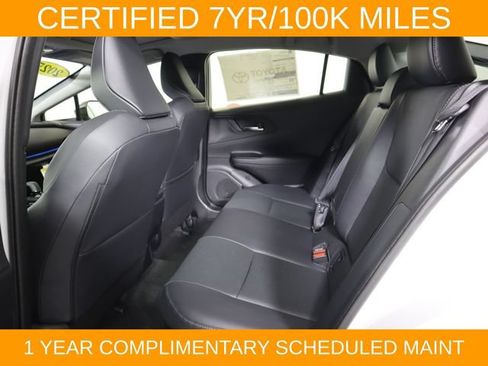 Used 2025 Toyota Prius AWD image 47