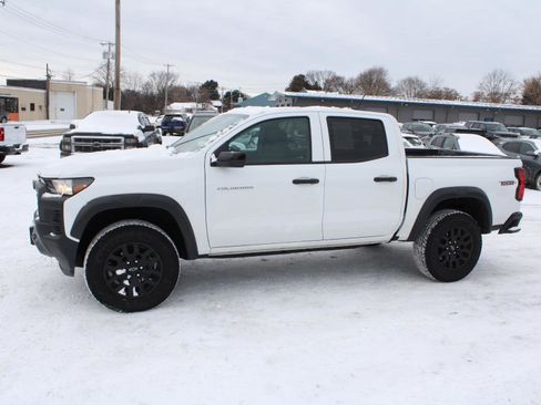 Used 2023 Chevrolet Colorado Trail Boss w/ Advanced Trailering Package image 6