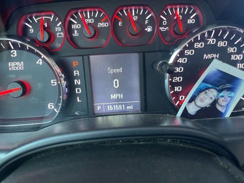 Used 2018 Chevrolet Silverado 1500 Custom w/ Trailering Package image 8