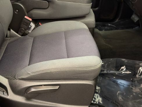 Used 2014 GMC Sierra 1500 SLE w/ SLE Value Package AWD/4WD image 11