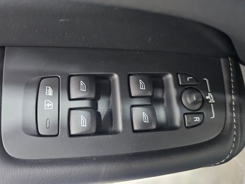 Used 2021 Volvo XC60 T5 Inscription w/ Protection Package Premier image 35