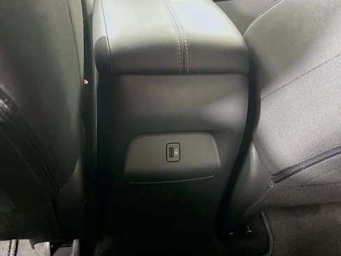 Used 2023 Nissan Sentra SV FWD image 24