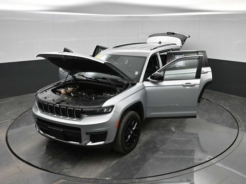 Used 2021 Jeep Grand Cherokee L Limited image 42