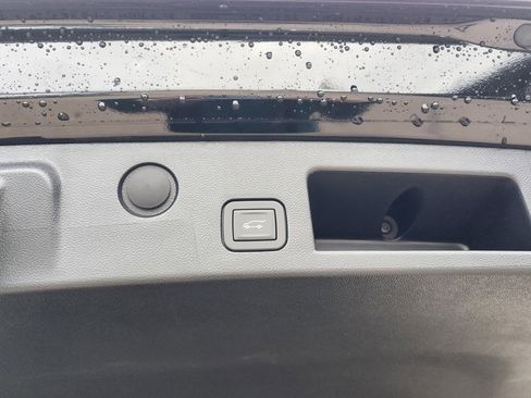 New 2026 GMC Terrain AT4 w/ Convenience Package III image 49