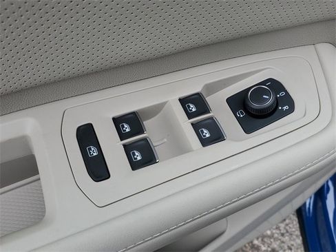 New 2025 Volkswagen Atlas SEL Premium R-Line image 19