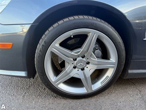Used 2009 Mercedes-Benz SL 550 image 6
