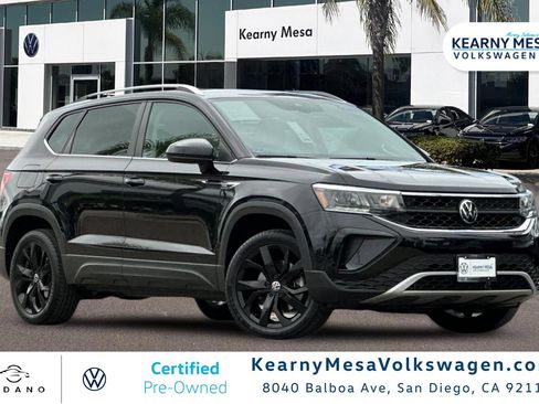 Used 2024 Volkswagen Taos SE FWD image 1